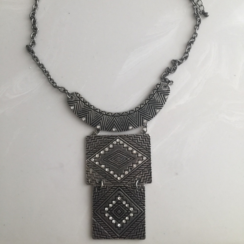 NWT Torrid Aztec statement necklace